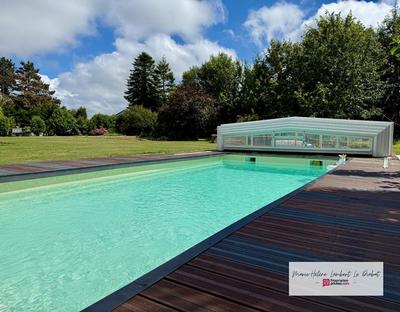 Maison - 170 m² - 6 pièces