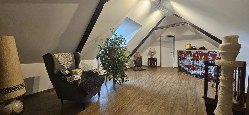 Maison - 147 m² - 5 pièces