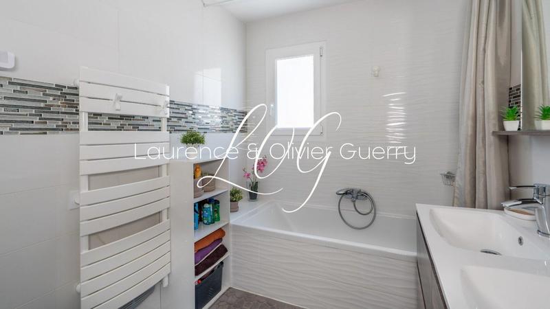 Maison - 121 m² - 5 pièces