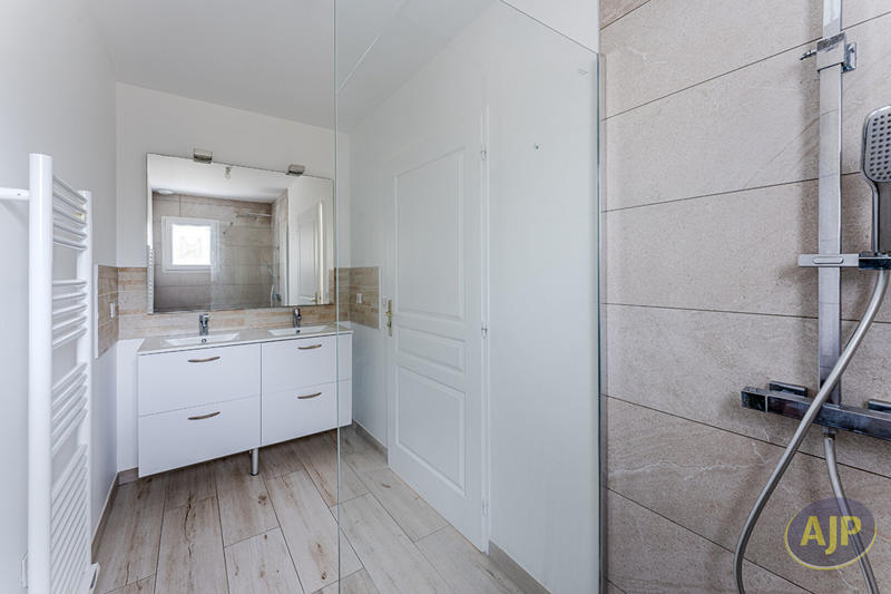 Maison - 134 m² - 6 pièces