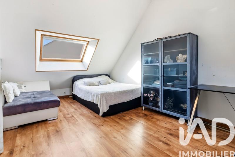 Maison - 147 m² - 7 pièces