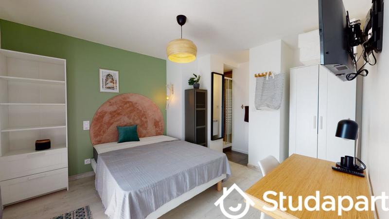 Chambre - 9 m² - 1 pièce