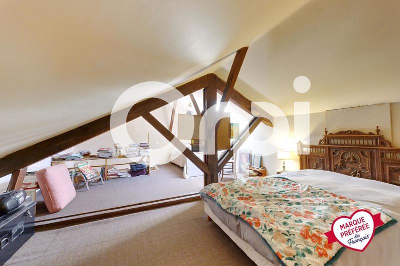 Maison - 161 m² - 6 pièces