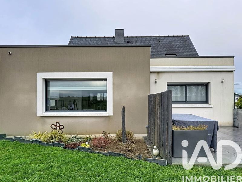 Maison - 143 m² - 6 pièces