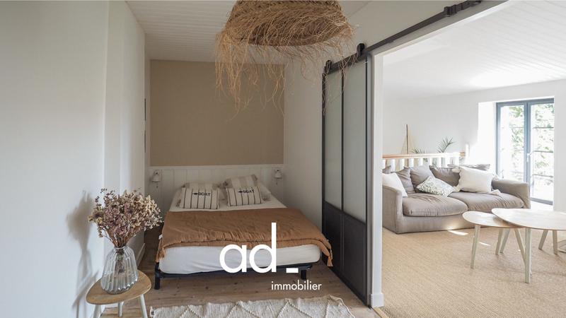 Maison ancienne - 230 m² - 9 pièces