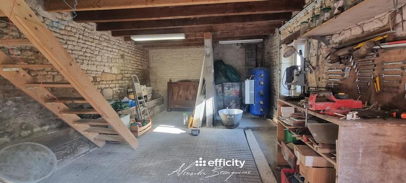 Maison - 258 m² - 11 pièces