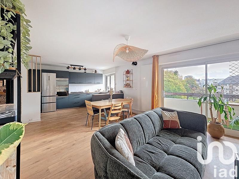 Appartement - 105 m² - 6 pièces