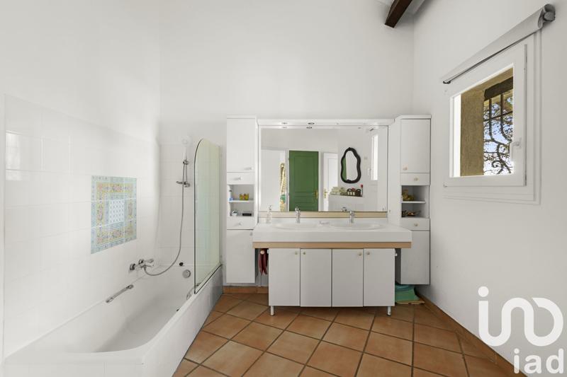 Maison de maîtres - 257 m² - 7 pièces