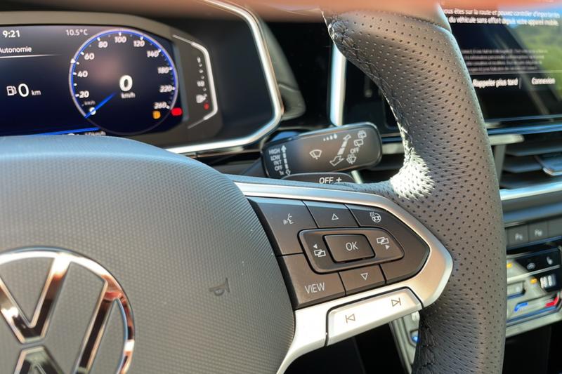 Volkswagen t-Roc Tsi 150 Dsg7 R-Line