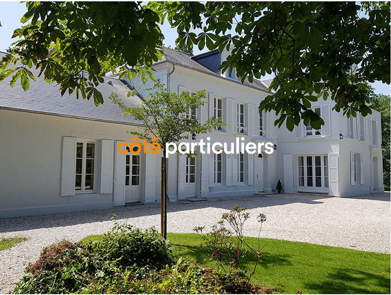 Demeure - 350 m² - 14 pièces