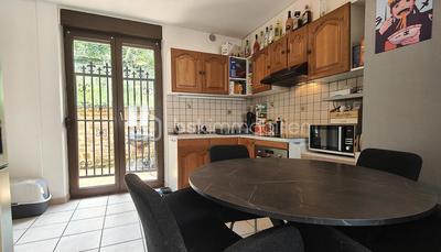 Maison - 67 m² - 3 pièces