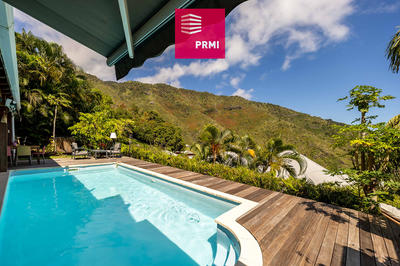 Maison - 107 m² - 5 pièces