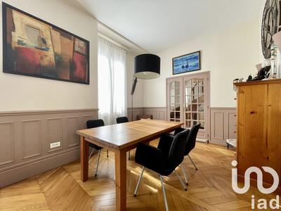 Maison de ville - 201 m² - 6 pièces