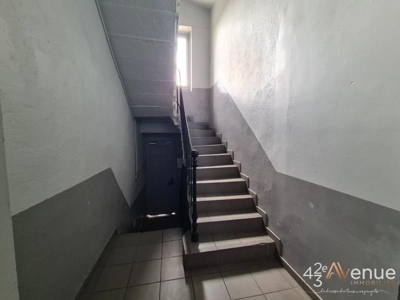 Immeuble - 746 m² - 31 pièces