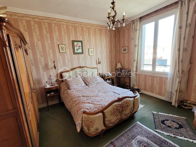 Maison traditionnelle - 125 m² - 5 pièces