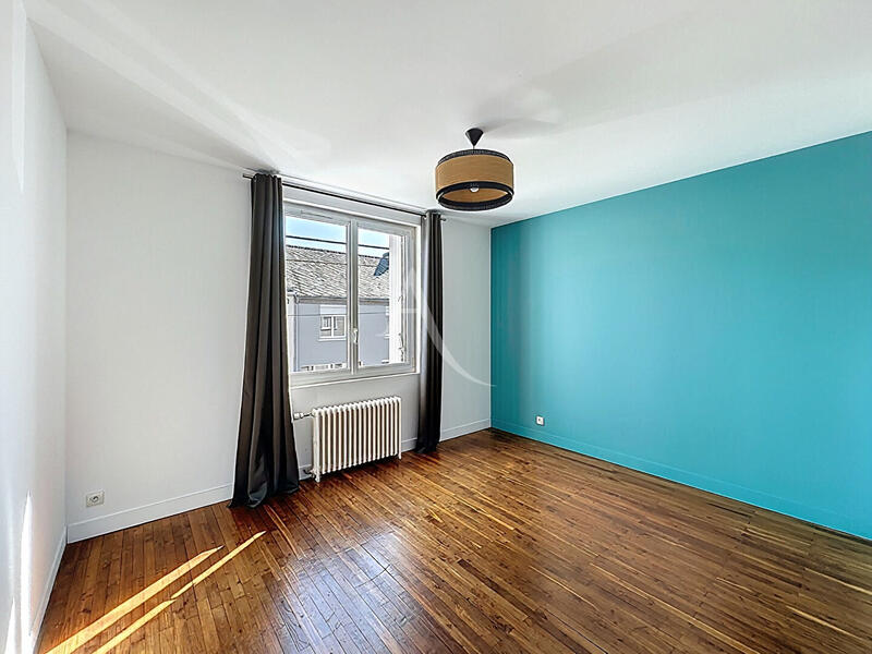 Maison - 148 m² - 6 pièces