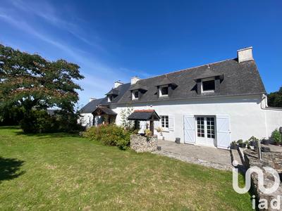 Maison - 252 m² - 10 pièces