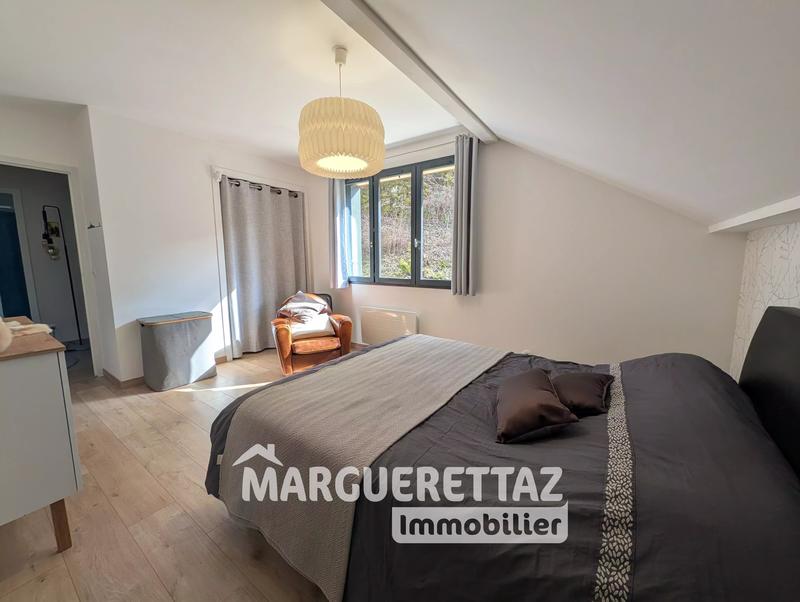 Maison - 108 m² - 4 pièces