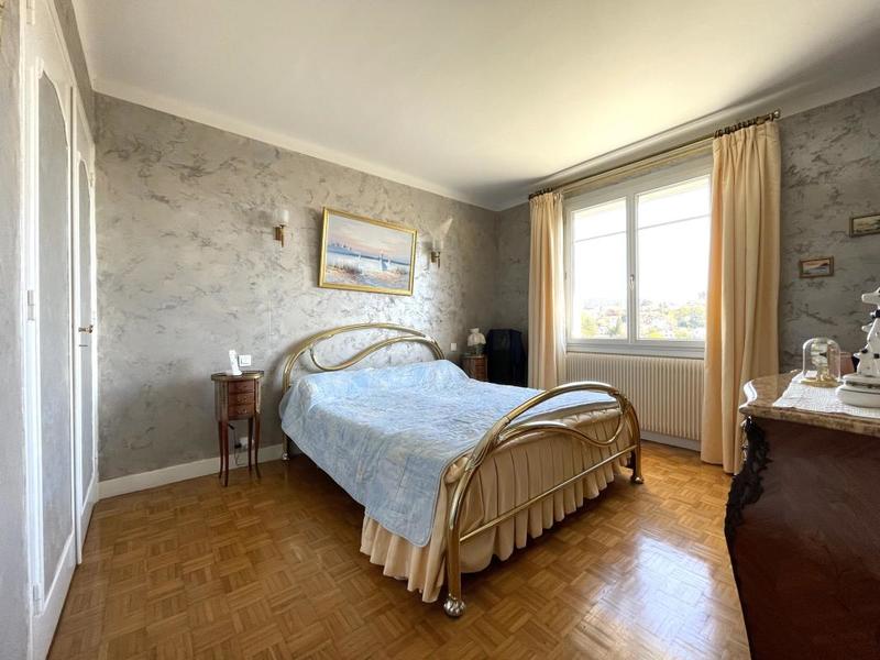 Maison - 158 m² - 6 pièces