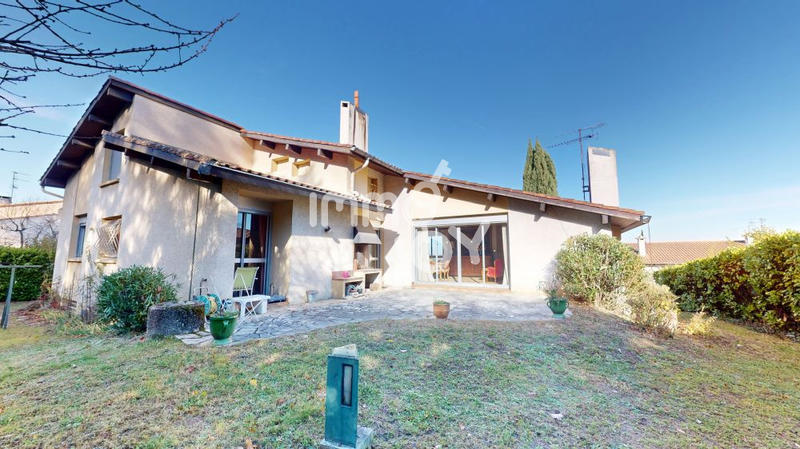 Villa - 158 m² - 6 pièces