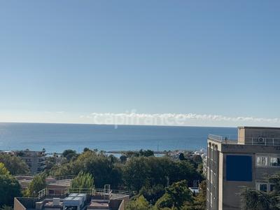 Appartement ancien - 71 m² - 2 pièces