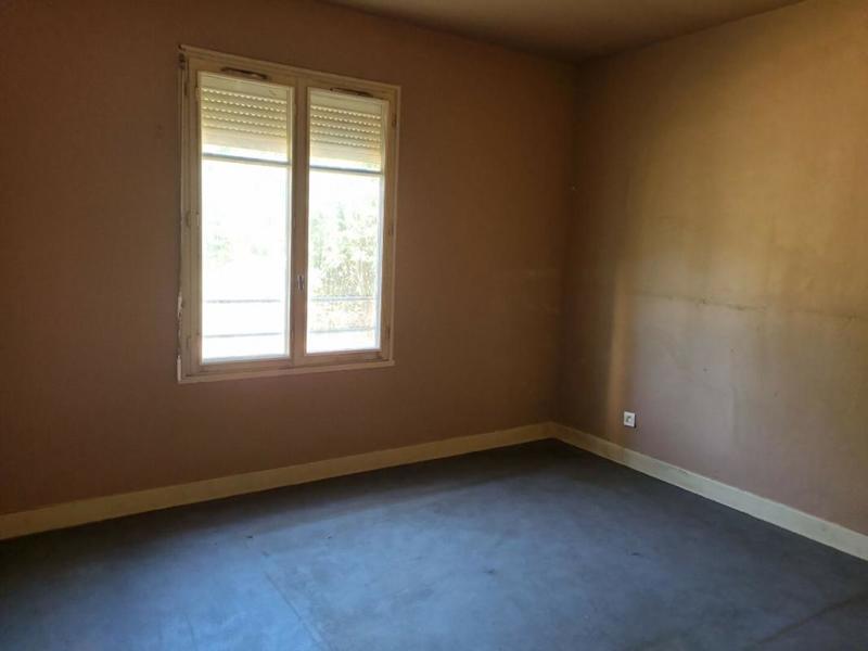 Maison - 92 m² - 5 pièces