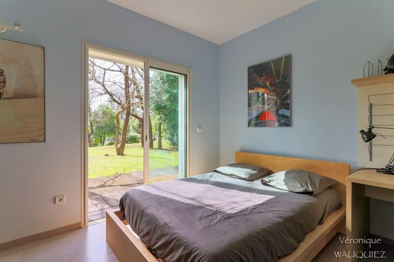 Maison - 324 m² - 6 pièces