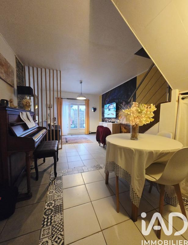 Maison - 80 m² - 4 pièces