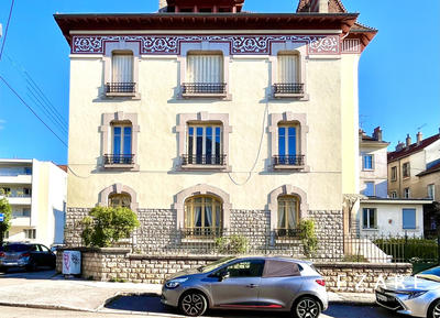 Appartement - 127 m² - 5 pièces