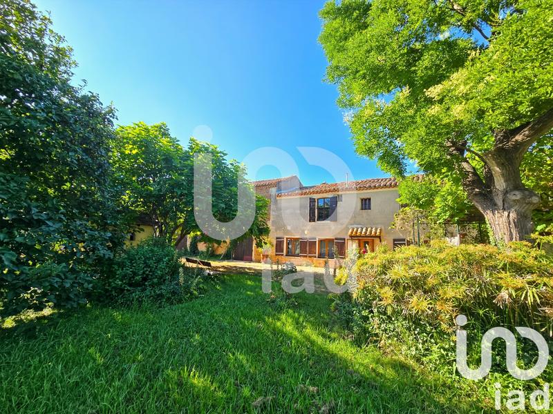 Maison - 252 m² - 10 pièces