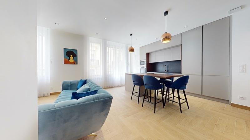 Appartement - 82 m² - 3 pièces