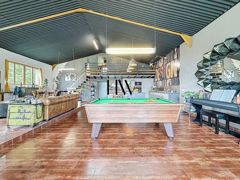 Maison - 170 m² - 5 pièces