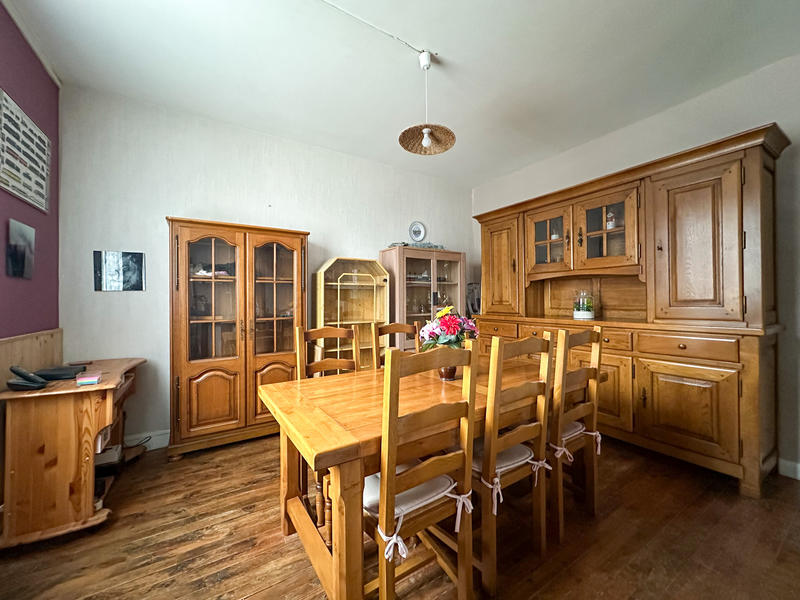 Maison - 96 m² - 4 pièces