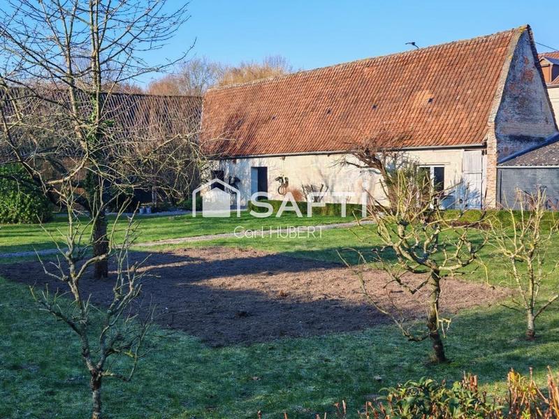 Maison - 303 m² - 16 pièces