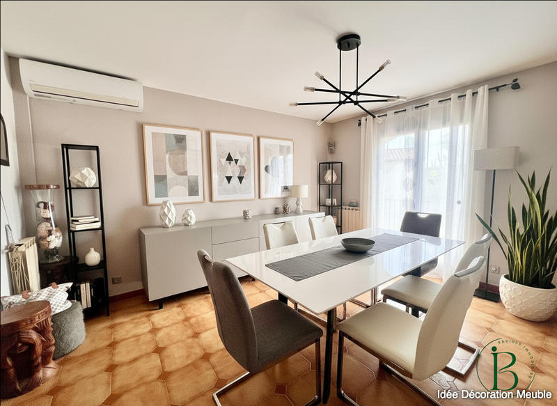 Villa - 140 m² - 4 pièces