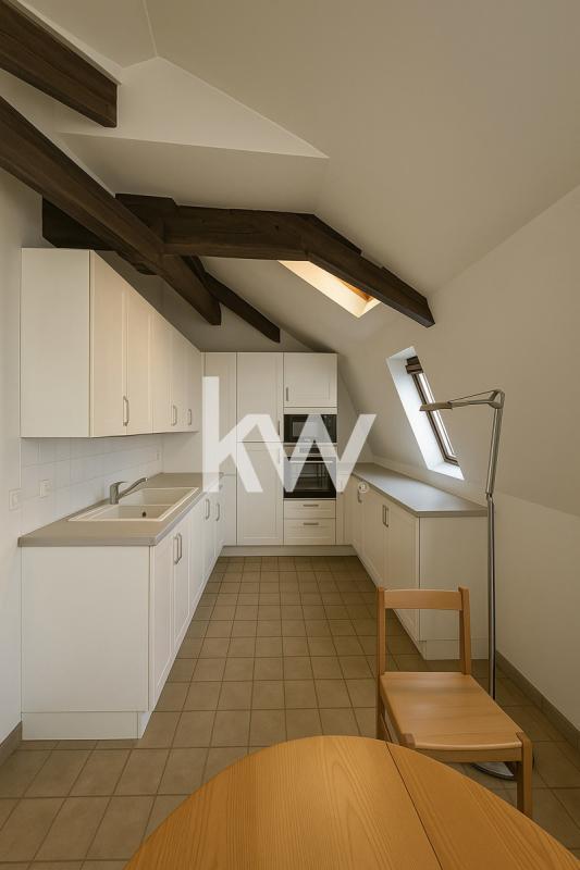 Loft - 105 m² - 4 pièces