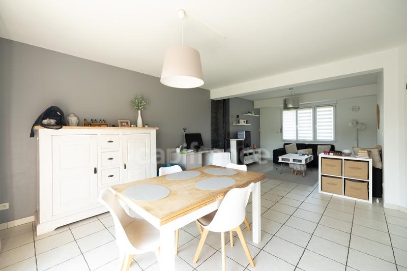 Maison - 127 m² - 6 pièces