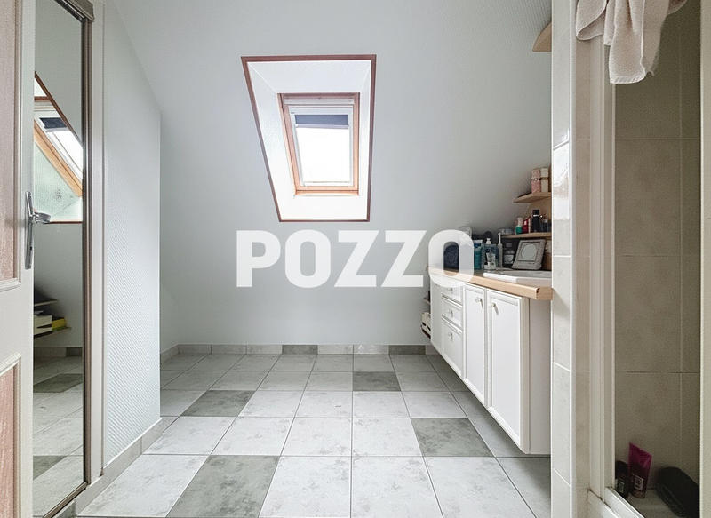 Maison - 150 m² - 6 pièces