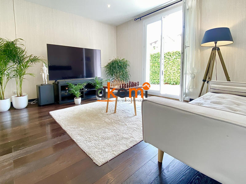 Maison - 97 m² - 5 pièces