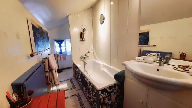 Maison - 116 m² - 7 pièces