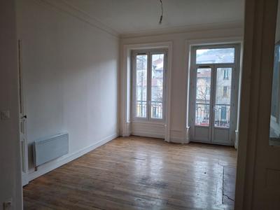 Appartement - 74 m² - 3 pièces