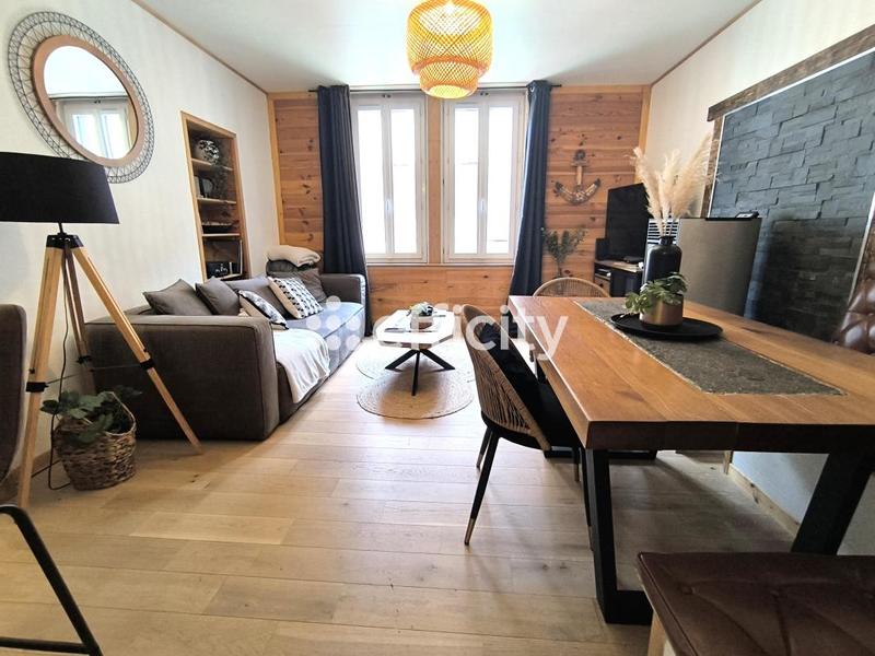 Duplex - 85 m² - 3 pièces