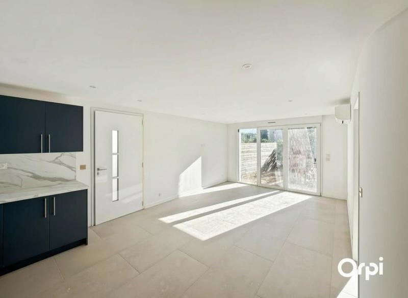 Maison - 77 m² - 4 pièces