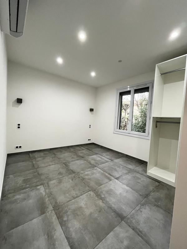 Immeuble - 75 m² - 3 pièces