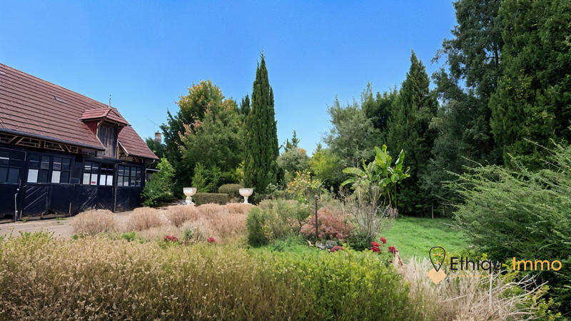 Maison ancienne - 150 m² - 3 pièces