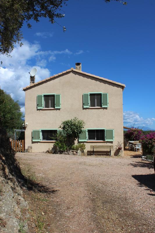 Maison traditionnelle - 136 m² - 5 pièces