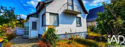 Maison - 95 m² - 5 pièces