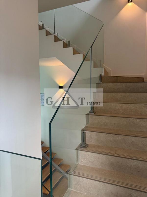 Entrepôt - 1 520 m²