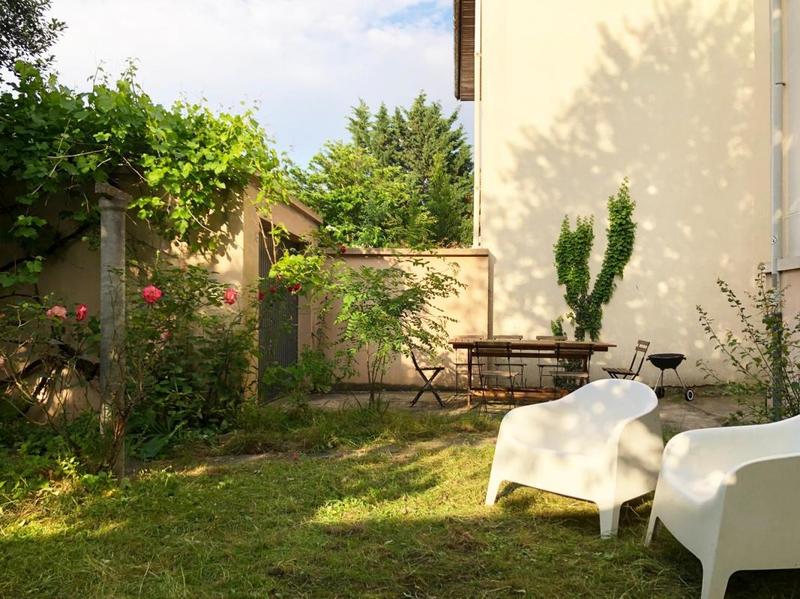 Maison - 250 m² - 17 pièces