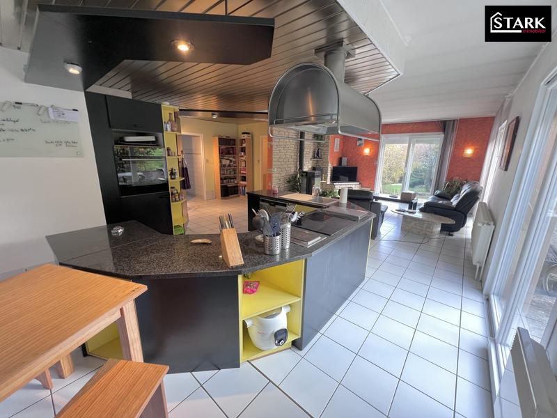 Maison - 165 m² - 5 pièces